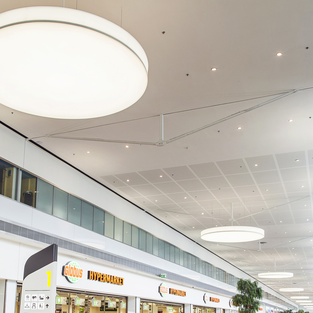 OC ČERNÝ MOST – KRUHOVÁ SVÍTIDLA