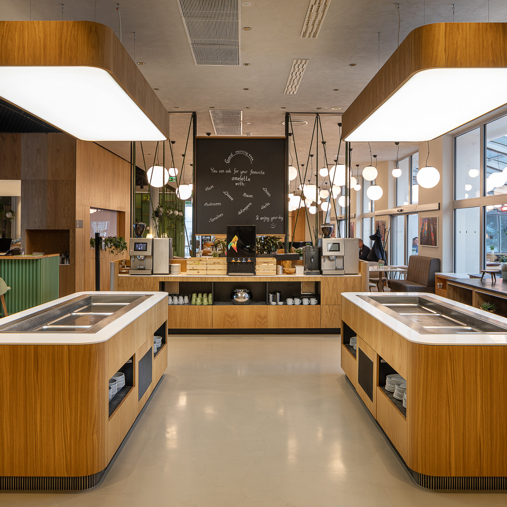 HOTEL HOLIDAY INN / PRAHA