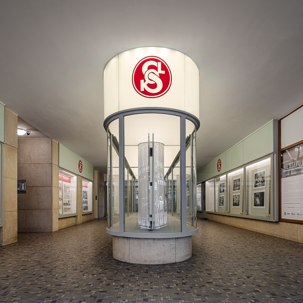 TYRŠŮV DŮM / PRAHA